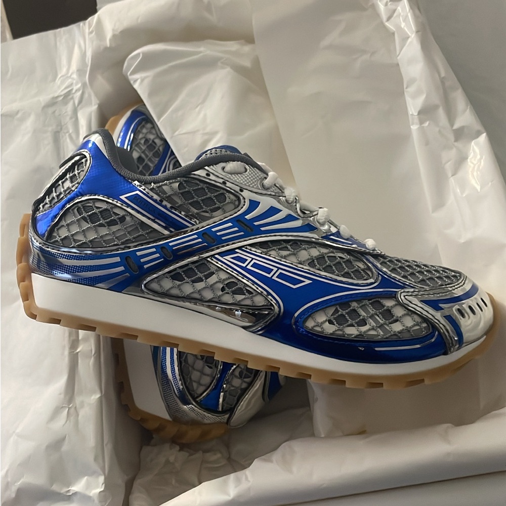 Authentic Bottega Veneta Orbit Metallic sneakers